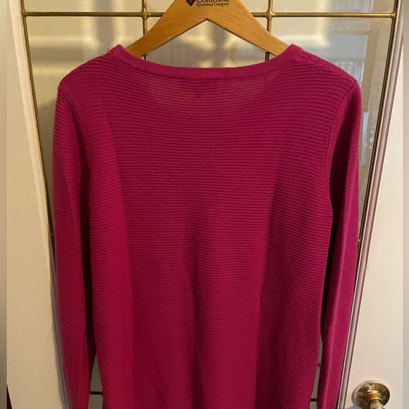 Women’s Classic Edition Berry Pink Knit sweater - Picture 3 of 4